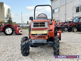 Kubota GT3, traktoriai