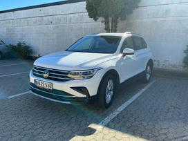 Volkswagen Tiguan, 1.4 l., Внедорожник / Кроссовер