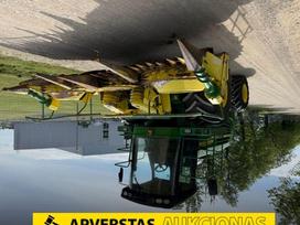 John Deere 7300, savaeigiai smulkintuvai