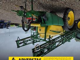 John Deere 732, kita