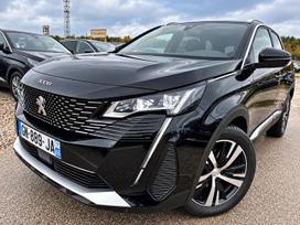 Peugeot 3008, 1.2 l., off-road / crossover