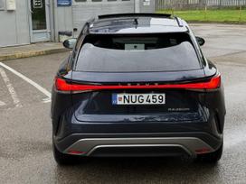 Lexus RX 450h+, 2.5 l., off-road / crossover