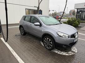 Nissan Qashqai, 1.5 l., off-road / crossover