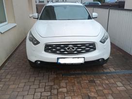 Infiniti FX30, 3.0 l., off-road / crossover