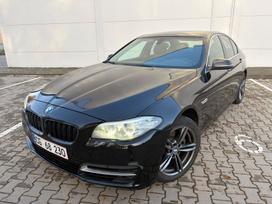 BMW 520, saloon / sedan