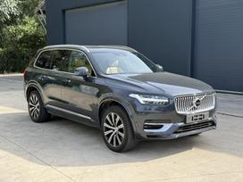 Volvo XC90, 2.0 l., off-road / crossover