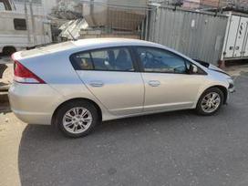 Honda Insight dalimis