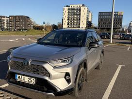 Toyota RAV4, 2.5 l., off-road / crossover
