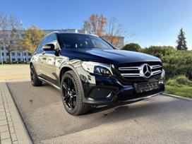 Mercedes-Benz GLC220, 2.1 l., off-road / crossover