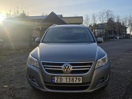 Volkswagen Tiguan, 2.0 l., saloon / sedan