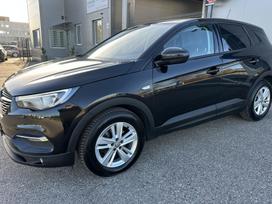 Opel Grandland X, 1.6 l., off-road / crossover