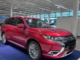 Mitsubishi Outlander, 2.4 l., visureigis / krosoveris