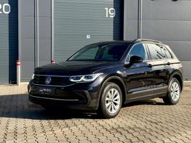Volkswagen Tiguan, 2.0 l., Внедорожник / Кроссовер