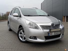 Toyota Verso, 2.0 l., vienatūris