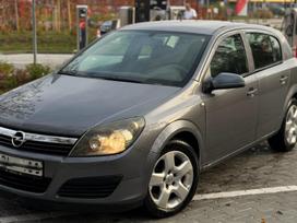 Opel Astra, 1.7 l., hečbekas