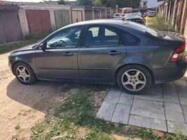 Volvo S40, 2.4 l., saloon / sedan