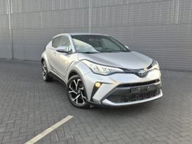 Toyota C-HR, 1.8 l., visurgājējs / krosovers