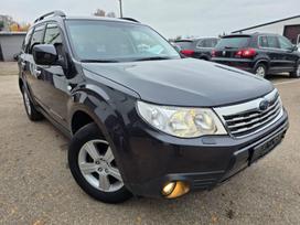 Subaru Forester, 2.0 l., Внедорожник / Кроссовер