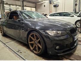 BMW 320, 2.0 l., convertible