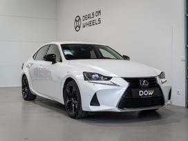 Lexus IS 300h, 2.5 l., saloon / sedan