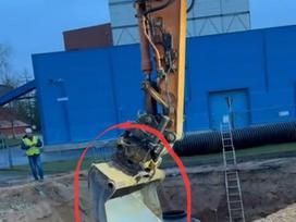 -Kita- Engcon S70 qc, kaušai