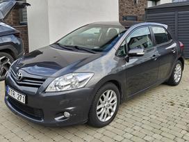 Toyota Auris, 1.6 l., hatchback