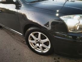 Toyota Avensis, 2.0 l., wagon