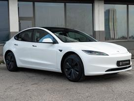 Tesla Model 3, 60 kWh, hečbekas