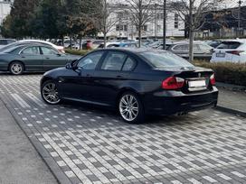BMW 330, 3.0 l., Седан