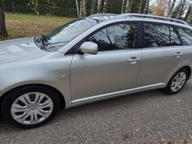 Toyota Avensis, 1.8 l., universalas