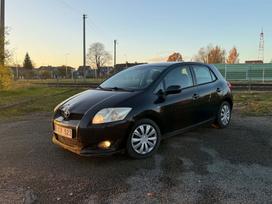 Toyota Auris, 2.0 l., Хэтчбек