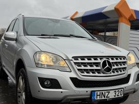 Mercedes-Benz ML320, Внедорожник / Кроссовер