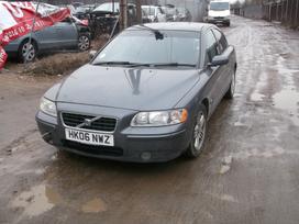Volvo S60 Automobilis parduodamas dalimis galime pasiūlyti įvairių metų