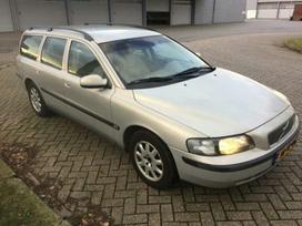 Volvo V70 Spalvos426 443 446 455 ir kt mechanika ir automatas