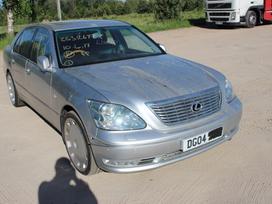 Lexus LS 430 dalimis