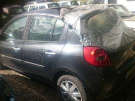 Renault Clio по частям. Iš prancūzijos esant galimybei organizuojam detalių