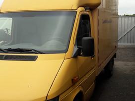 Mercedes-Benz Sprinter, krovininiai mikroautobusai