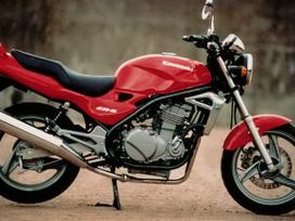 Kawasaki ER, street / классические