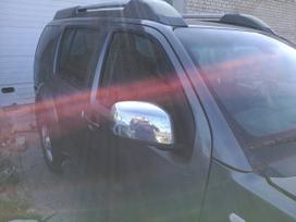 Nissan Pathfinder rezerves daļās. Turimas šio automobilio detalių kainas ir nuotrau
