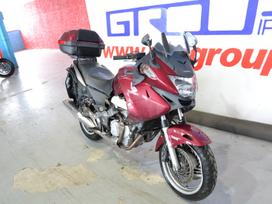 Honda NT, kruīza / touring