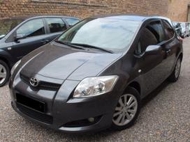 Toyota Auris Darbo laikas i v 8 00 16 30 val 2 durys
