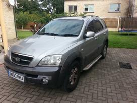 Kia Sorento for parts. Automatas
