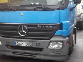 Mercedes-Benz 1836, trucks
