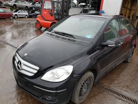 Mercedes-Benz B150 dalimis