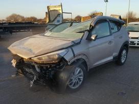 Hyundai Tucson dalimis. 2900 myliu rida