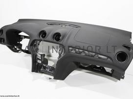 Ford Mondeo salono detalės
