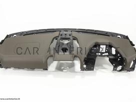 Porsche Cayenne salono detalės