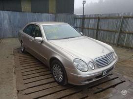 Mercedes-Benz E220 dalimis. maza rida