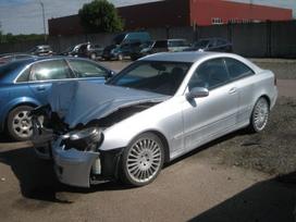 Mercedes-Benz CLK320