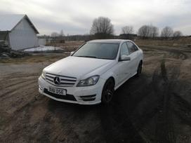 Mercedes-Benz C220 rezerves daļās